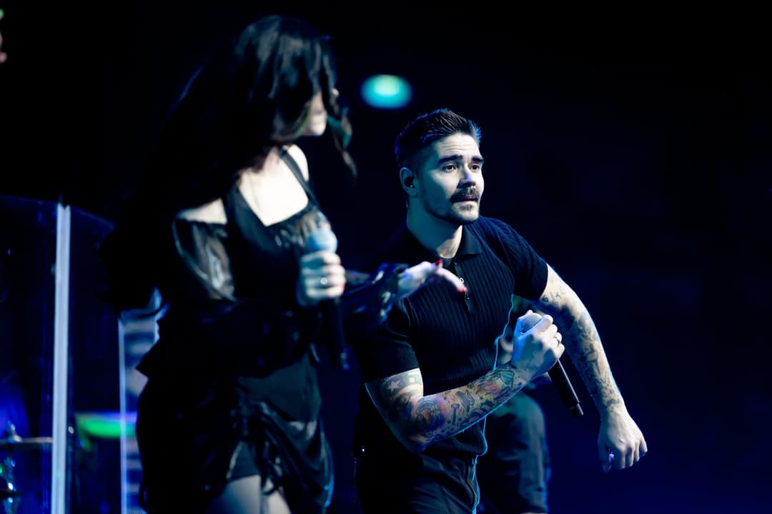 История 2025 - 8